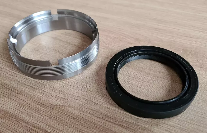 Ecrou de moyeu + joint spi (kit)
